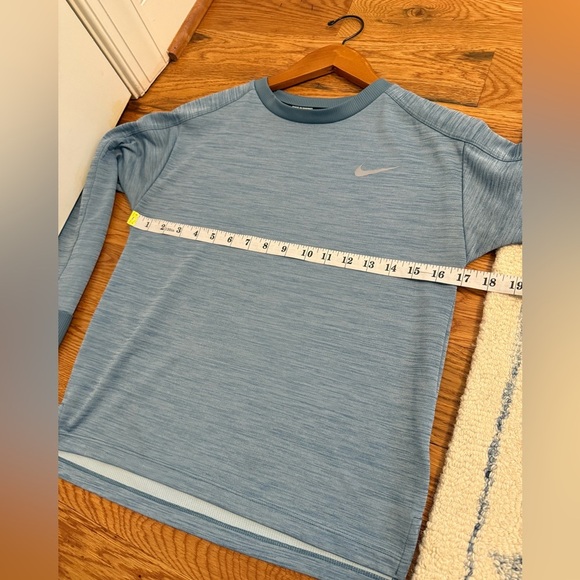 Nike Shirt Women's Medium Blue Pacer Dri Fit Running Performance Reflective Run - Picture 7 of 8